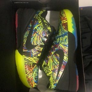 Kobe 4 Protro Wizenard